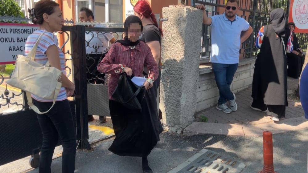 Konya'da YKS sınavına geç kalan öğrenciler gözyaşlarına boğuldu 4